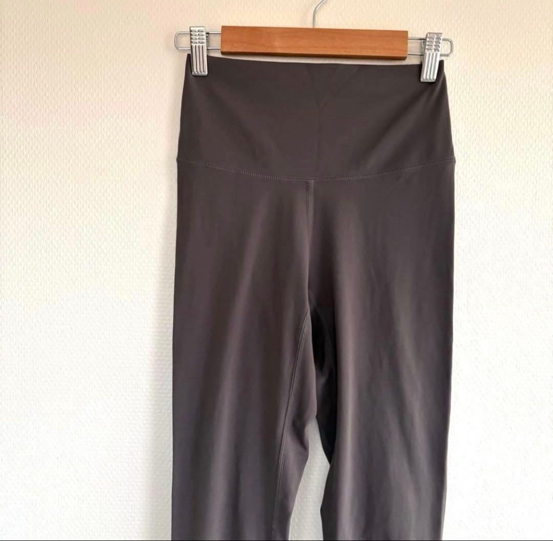 ジュリエ Julier YOGA FIT ヨガパンツ レギンス S