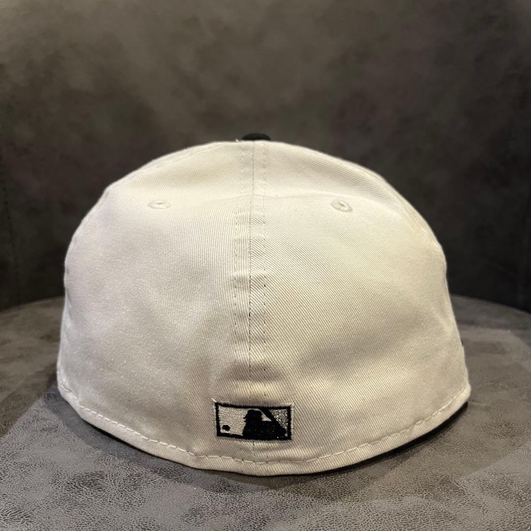 【未使用】New Era ニューエラ 7 1/2 シカゴカブス　キャップ クマ