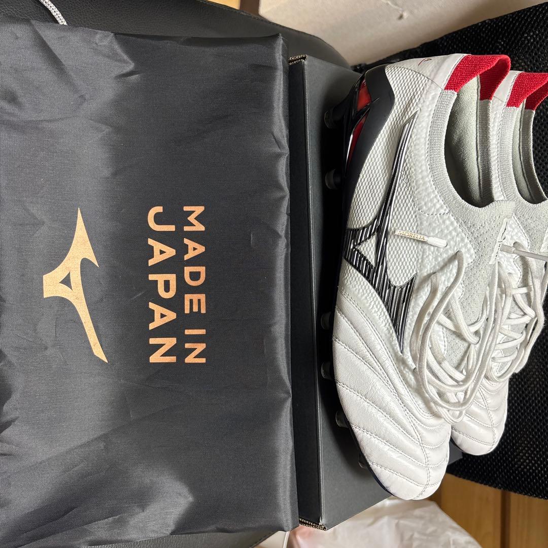 Mizuno サッカースパイク　モレリアネオ4β