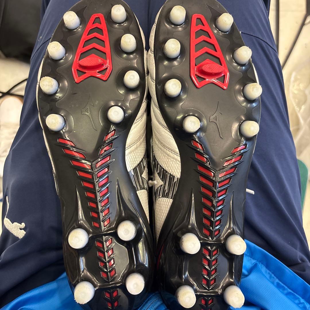 Mizuno サッカースパイク　モレリアネオ4β