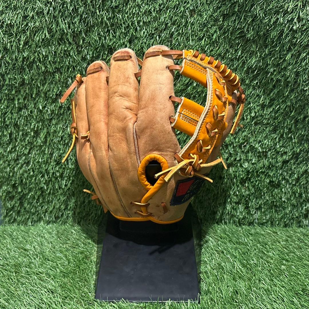 野球グラブ　グローブ　一般硬式大人用　内野手用　ミズノワールドウィントレーニング