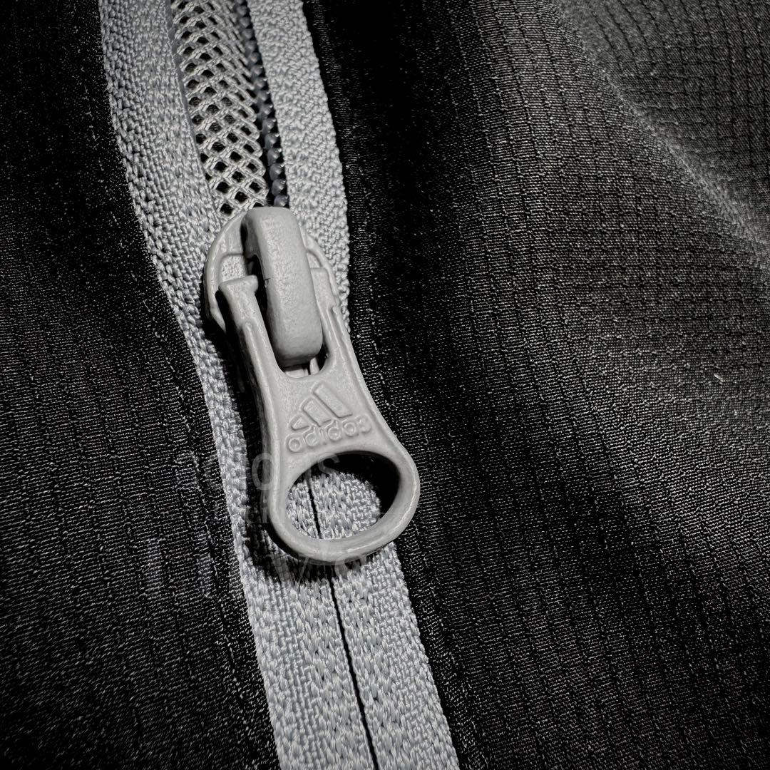 【ＸＬサイズ】adidas上下セットアップ　グレー　ブラック　ウーブン　ウインド