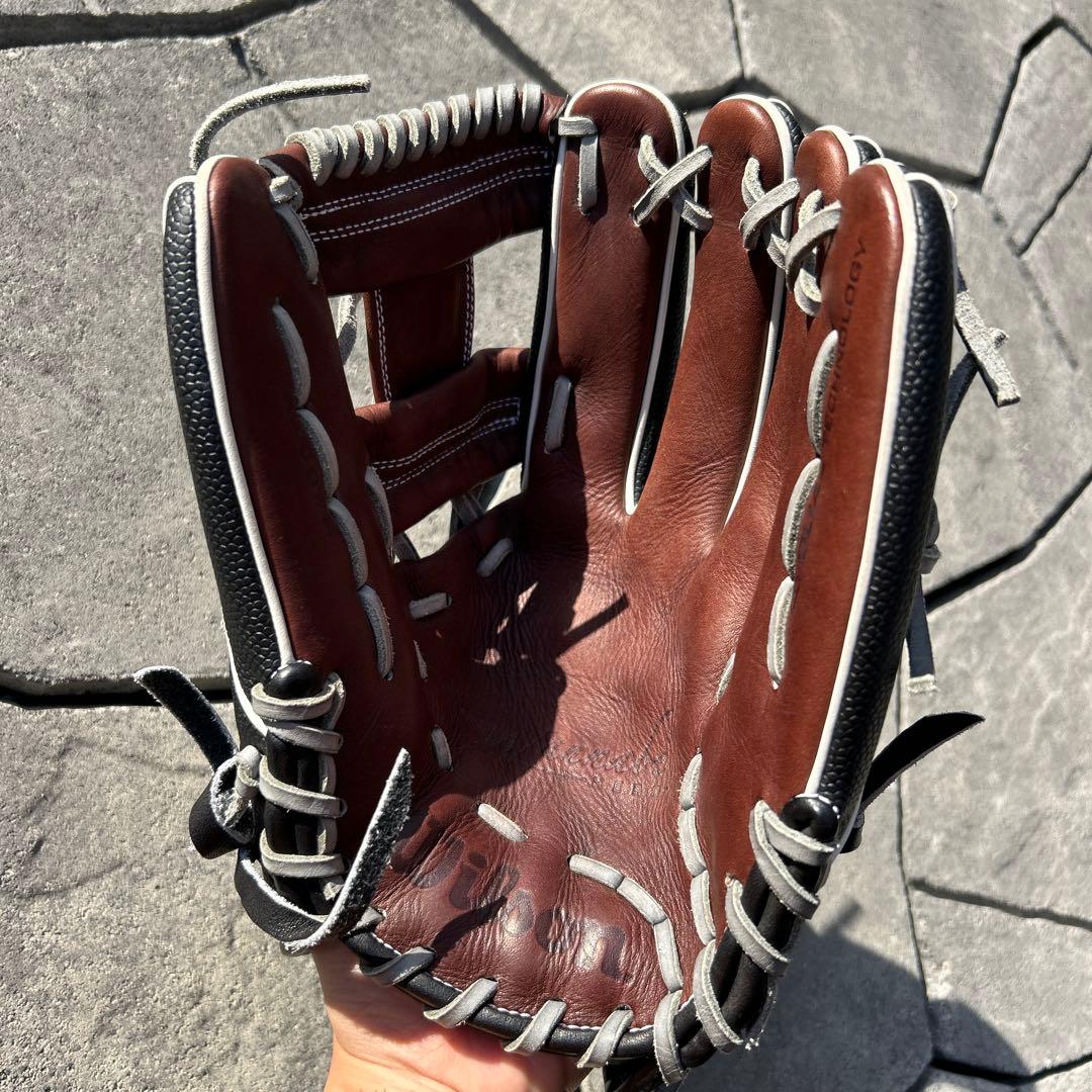 【限定品】大幅値下げ！！Wilson ワナビーシリーズ 87型グラブ