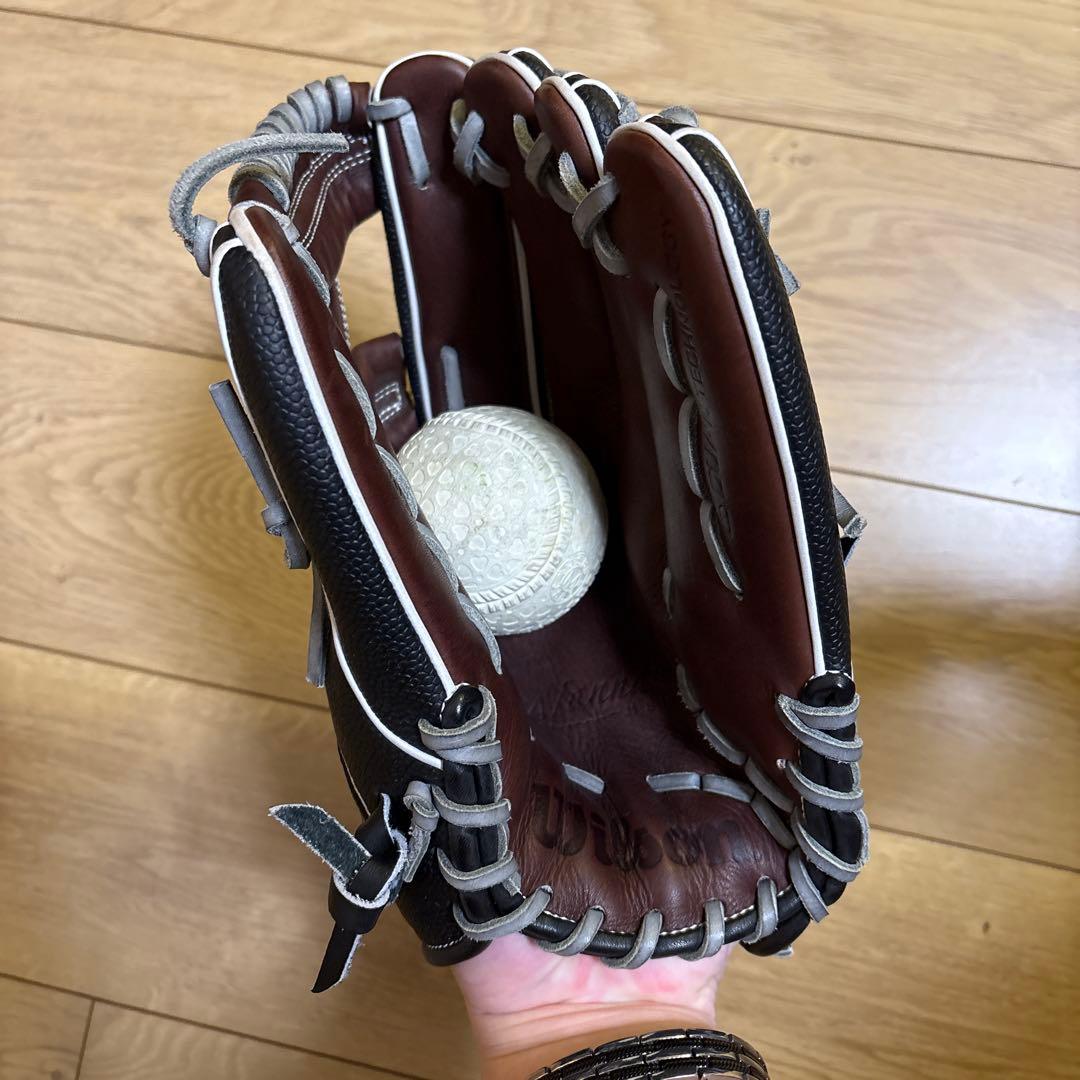 【限定品】大幅値下げ！！Wilson ワナビーシリーズ 87型グラブ