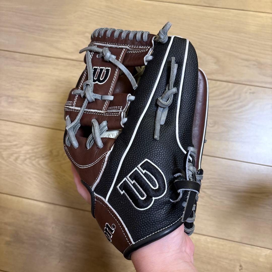【限定品】大幅値下げ！！Wilson ワナビーシリーズ 87型グラブ