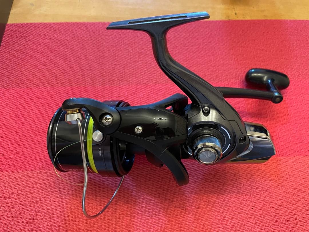DAIWA CROSSCAST 4000 スピニングリール