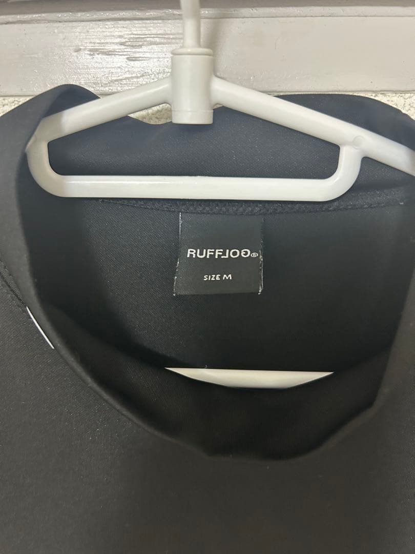RUFFLOG ブラック モックネック シャツ M