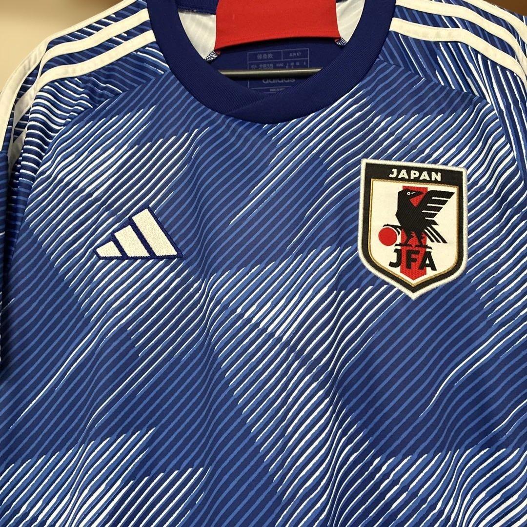 【美品】サッカー 日本代表 ユニフォーム 2022-2024