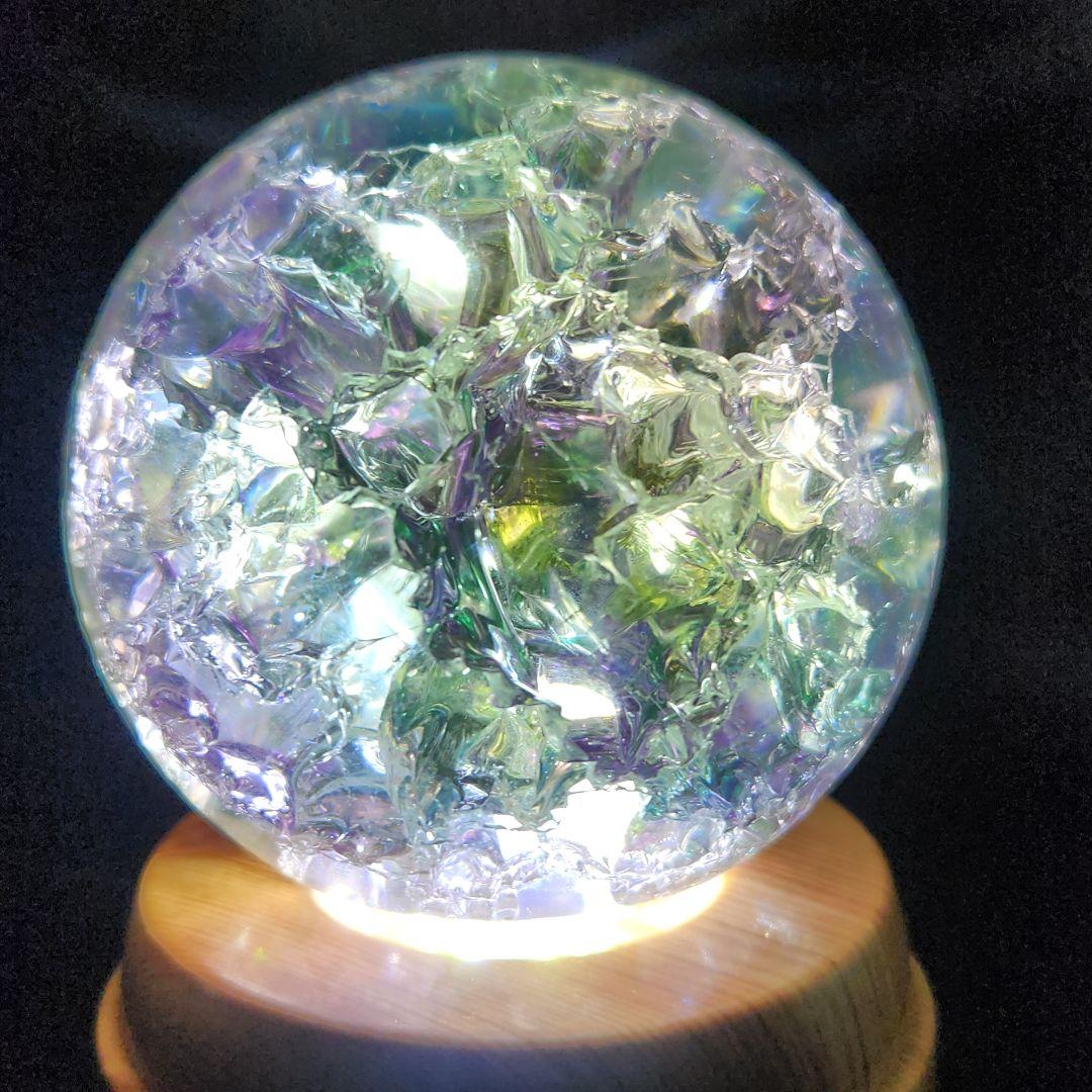 【新品】エンジェルオーラクラック水晶スフィア 特大★約78㍉サイズ★回転台座付き