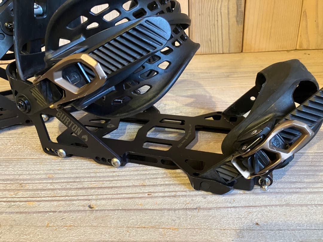 BURTON HITCHHIKER MNS Mサイズ Spark R&D コラボ