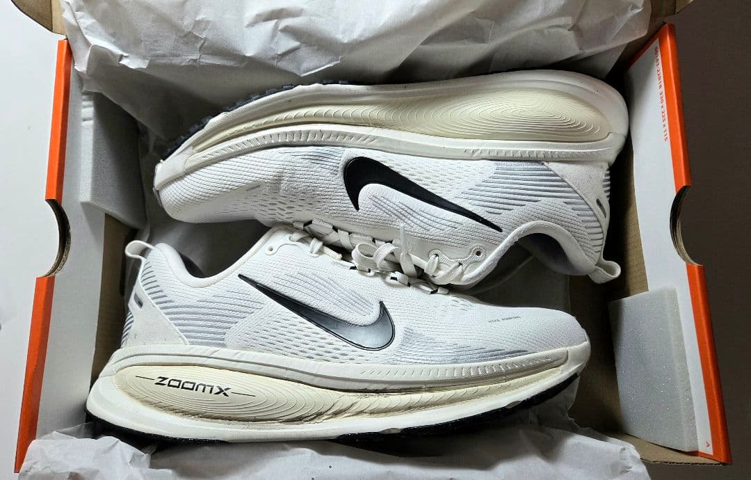 Nike ボメロ18 26.5cm