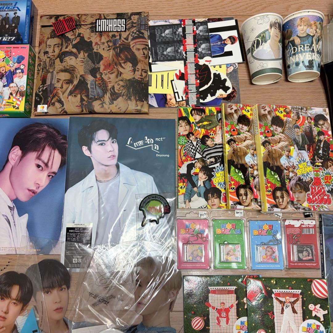 NCT グッズ　まとめ売り トレカセット アクスタ　アルバムセット K-POP