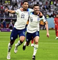【美品】イングランド代表 2022WC ＃19 マウント Sサイズ