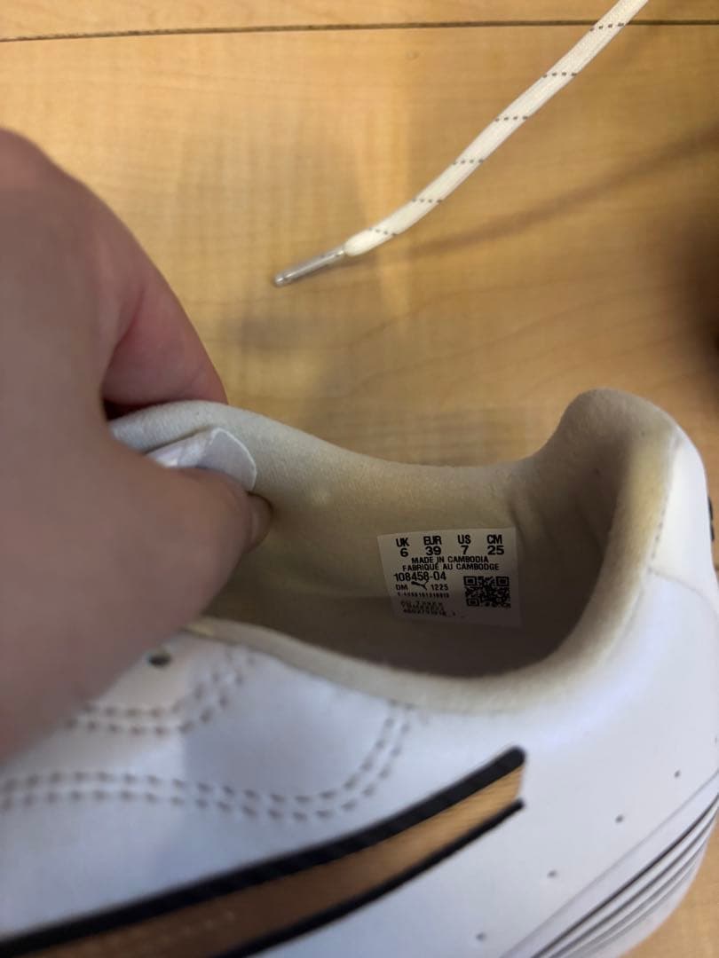 新品未使用　PUMA KING20 HG AG 25.0
