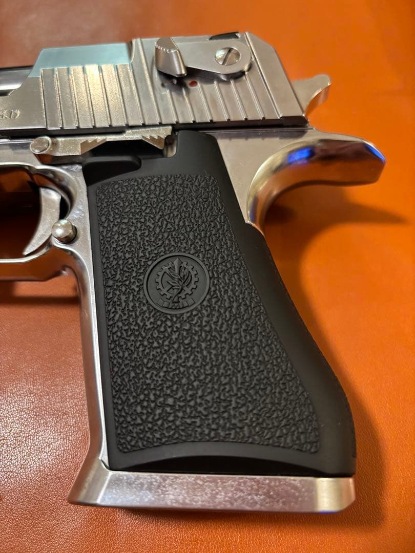 【未使用品】デザートイーグル【DESERT EAGLE .50 】ガスガン