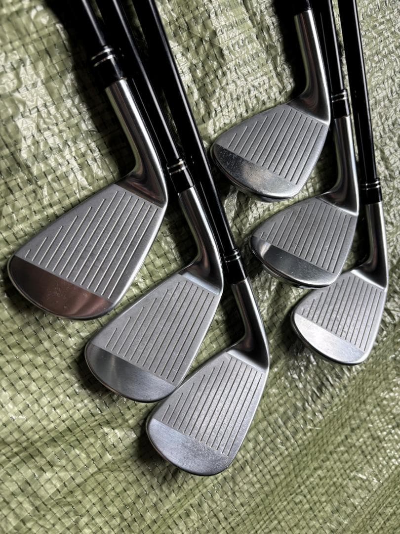 ミズノプロ ２４５ アイアン ６本　６－９I、PW、GW Mizuno Pro