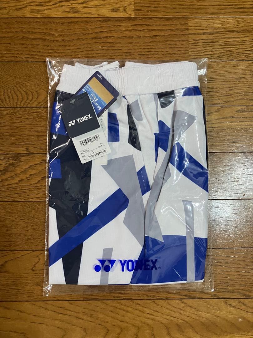 【新品未開封】 YONEX ワールドコレクション ハーフパンツ ホワイトLサイズ