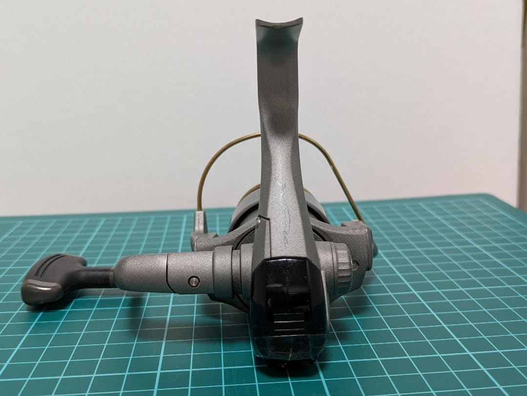 リョービ　 イクシオーネ1000i　 スピニングリール