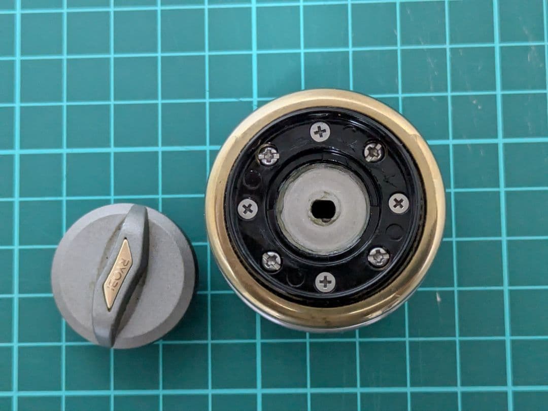 リョービ　 イクシオーネ1000i　 スピニングリール