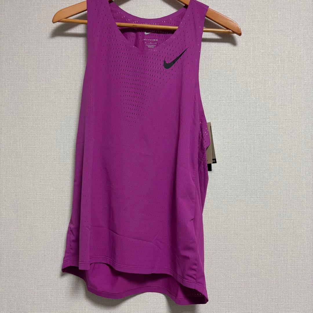 新品　Nike Aeroswift シングレット