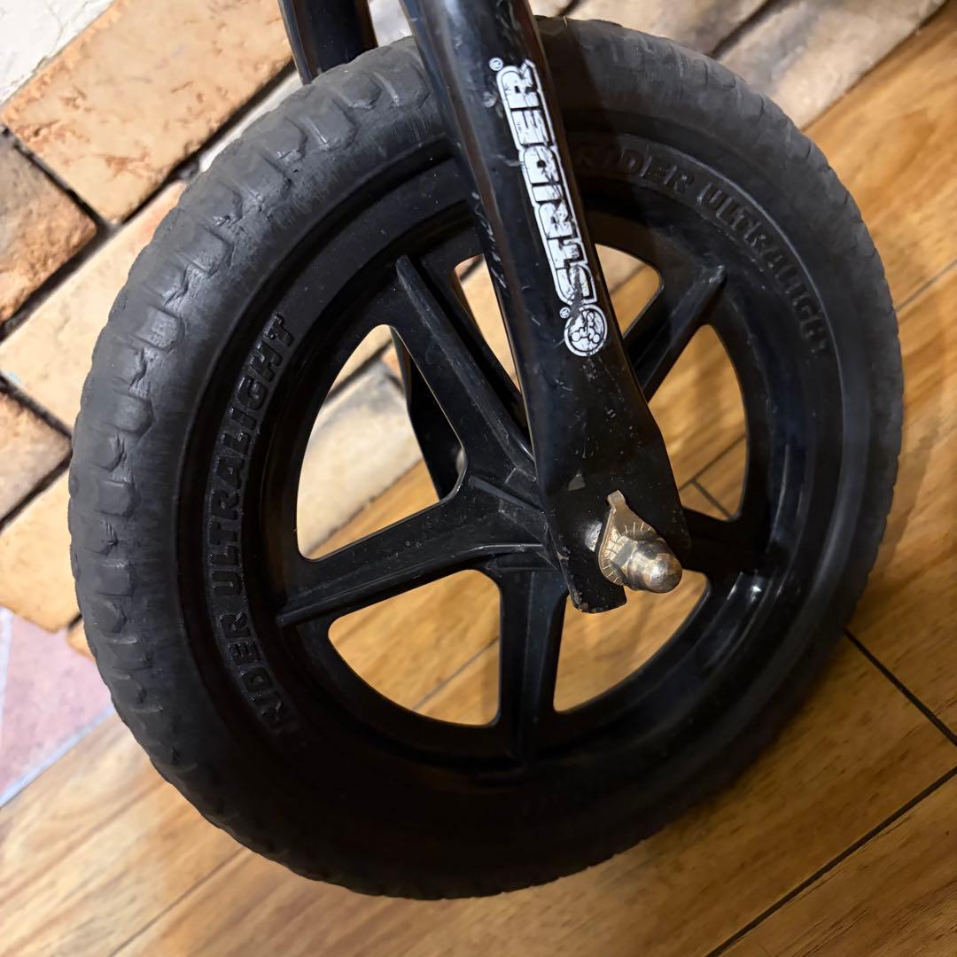 大人気 STRIDER 12 クラシック レッド ストライダー ランニングバイク