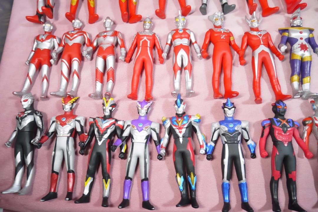 ウルトラヒーローシリーズ800サイズ　500サイズ　ビッグソフビ　95体
