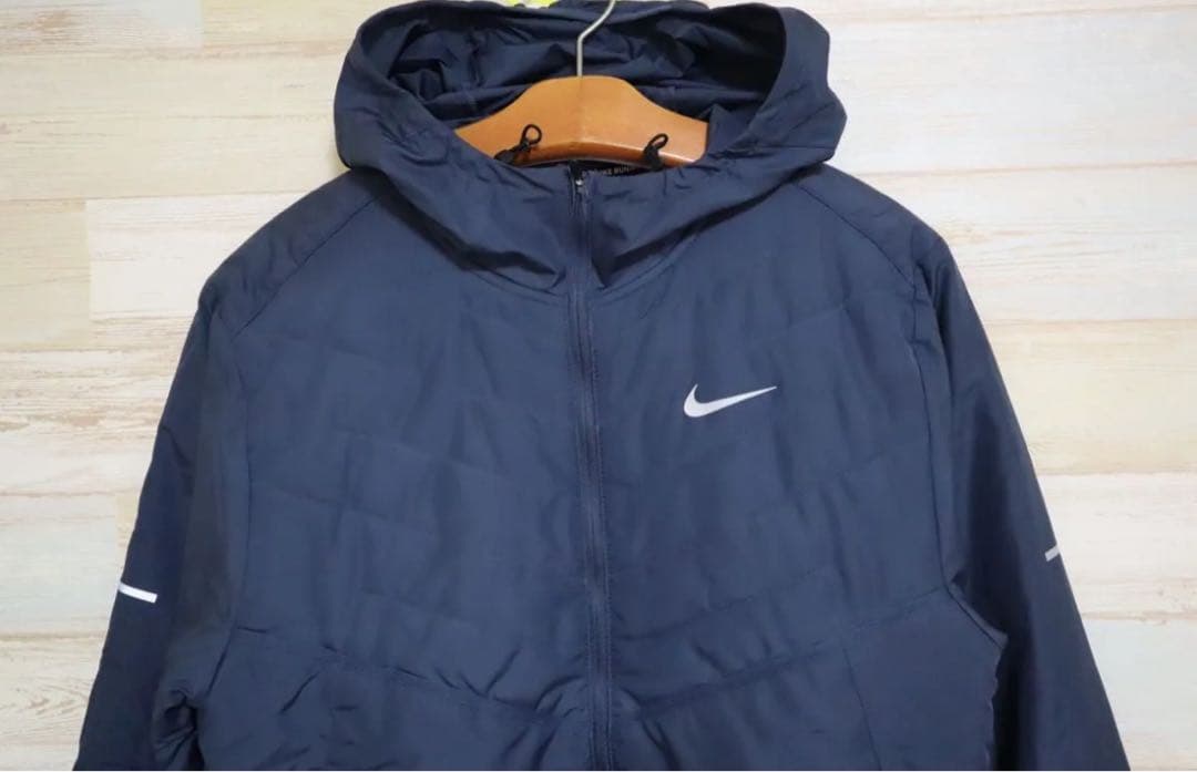 ナイキ　NIKE シンセティックフィル　エアロレイヤー ジャケット ネイビー