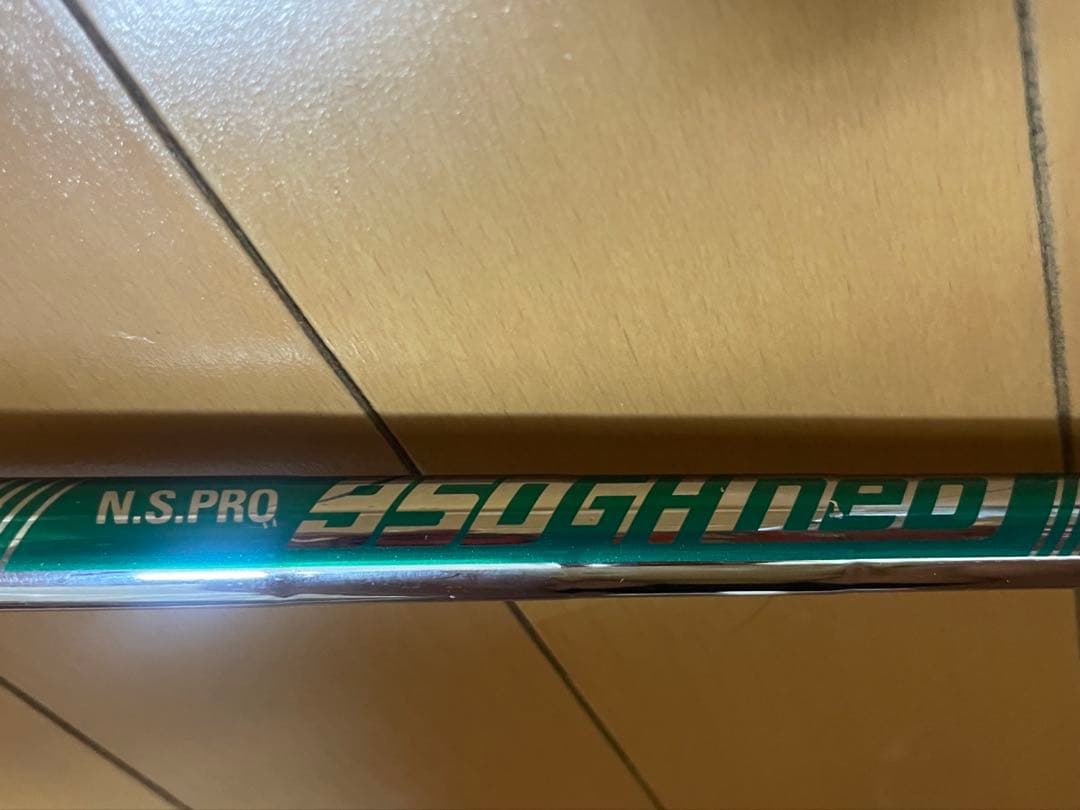 レフティー　2025年モデル　TaylorMade P-770 アイアン　5〜P