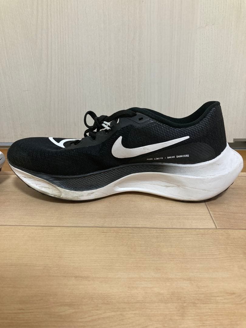良好　Nike ナイキ　ズームフライ5 26.0