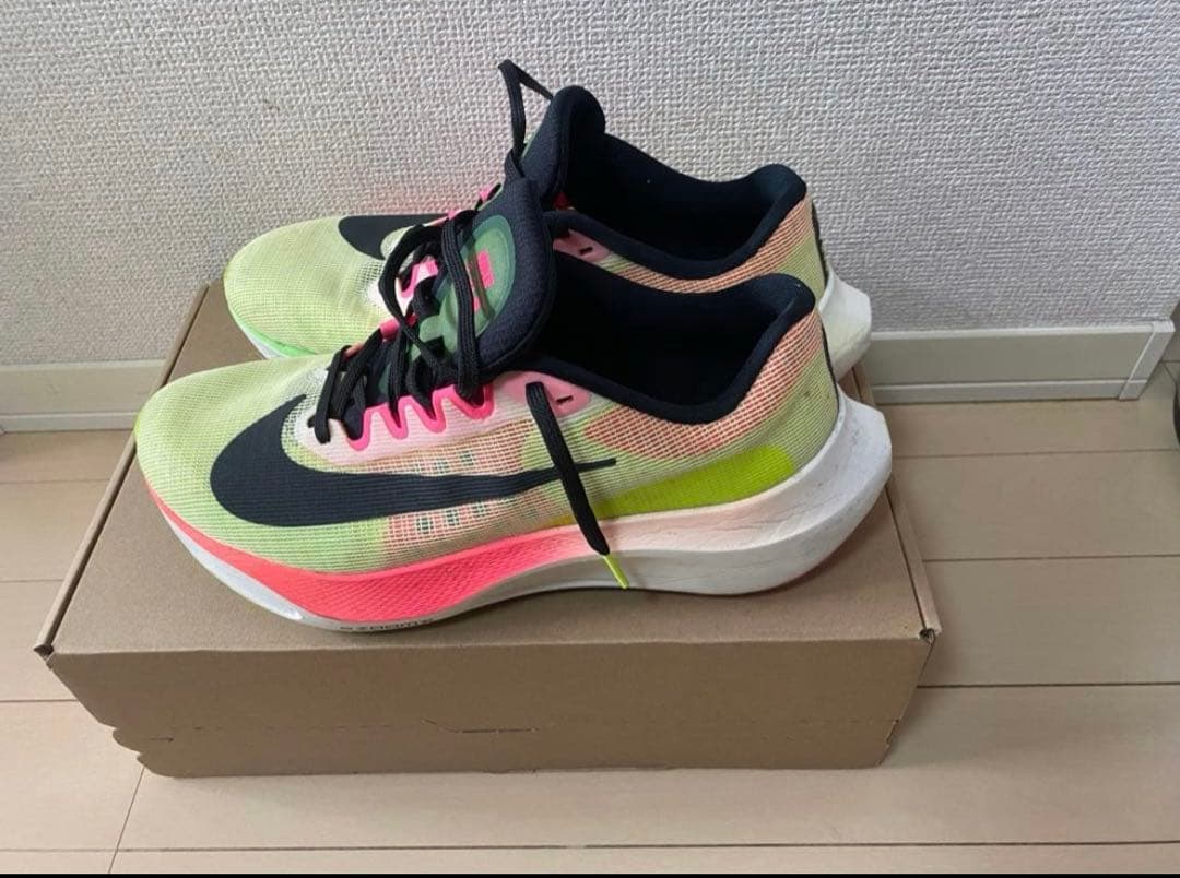【NIKE】ズームフライ5 premium \"EKIDEN\" 箱付き27.5cm