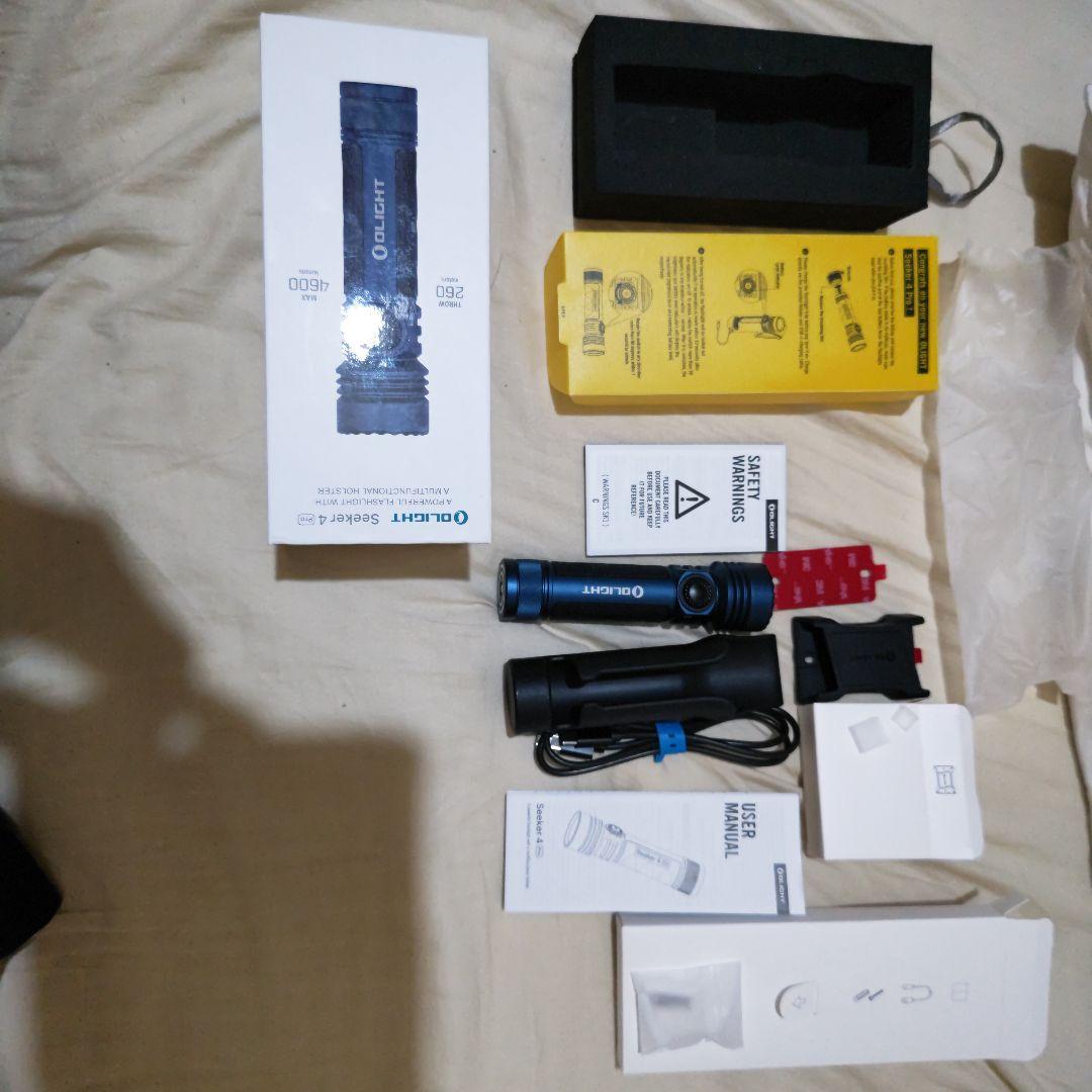 Olight Seeker 4 爆光 懐中電灯 4600ルーメン