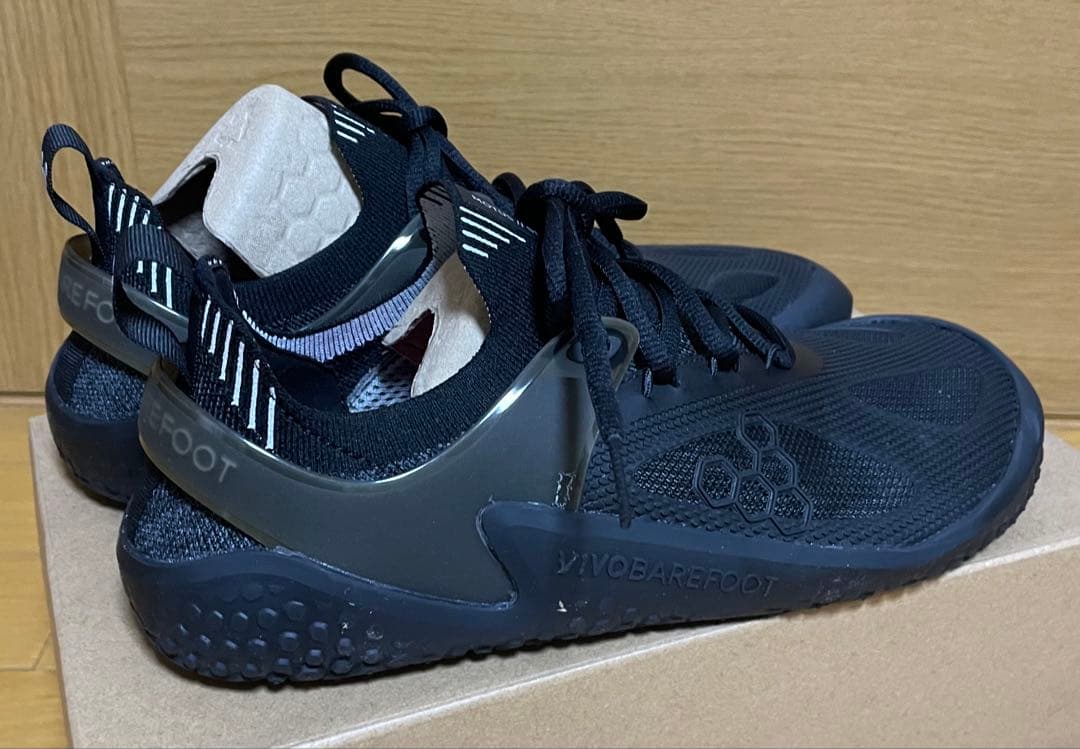 Vivobarefoot Motus Strength 新品　25.2cm