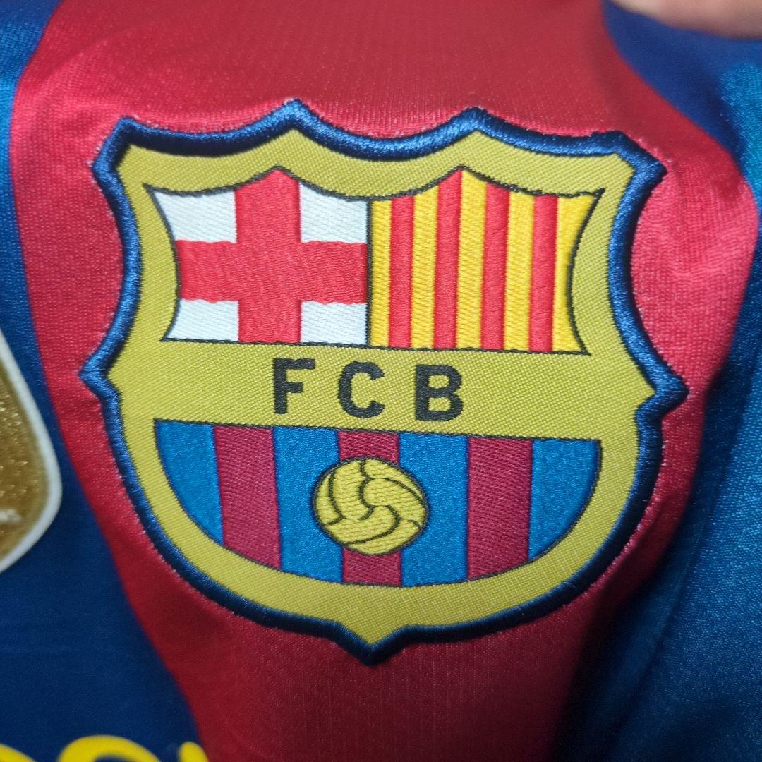 FC Barcelona 10-11ホームユニフォーム