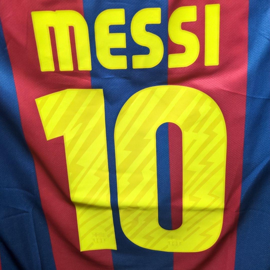 FC Barcelona 10-11ホームユニフォーム