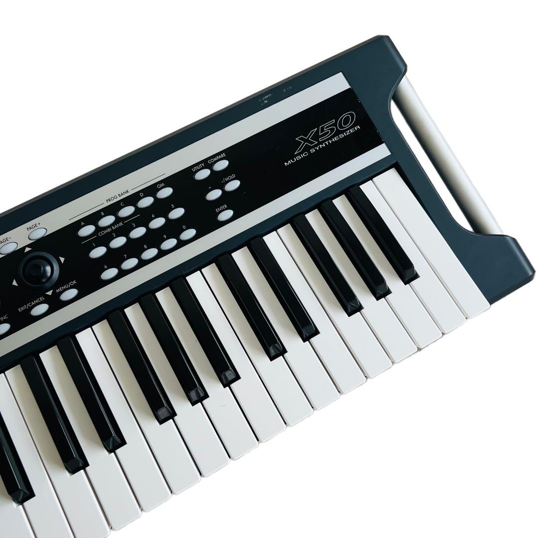 【美品】KORG コルグ X50 キーボード シンセサイザー 純正ソフトケース付