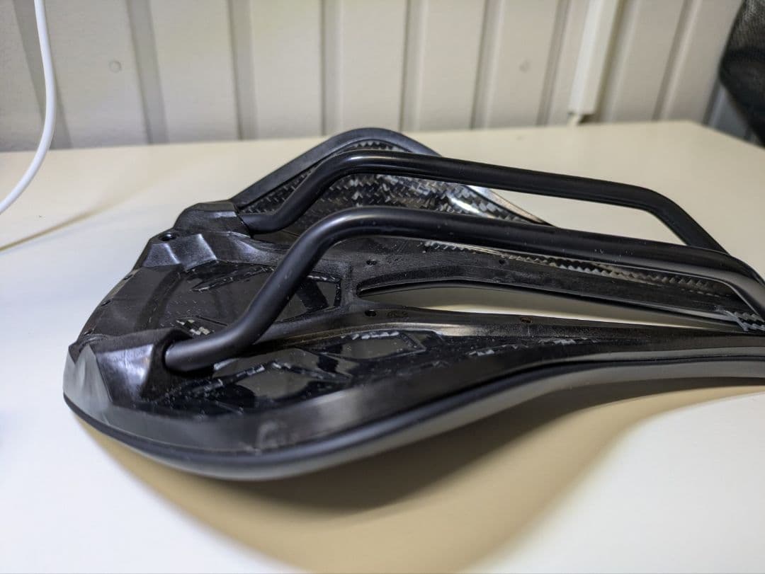 Specialized Power Proカーボンサドル 155mm