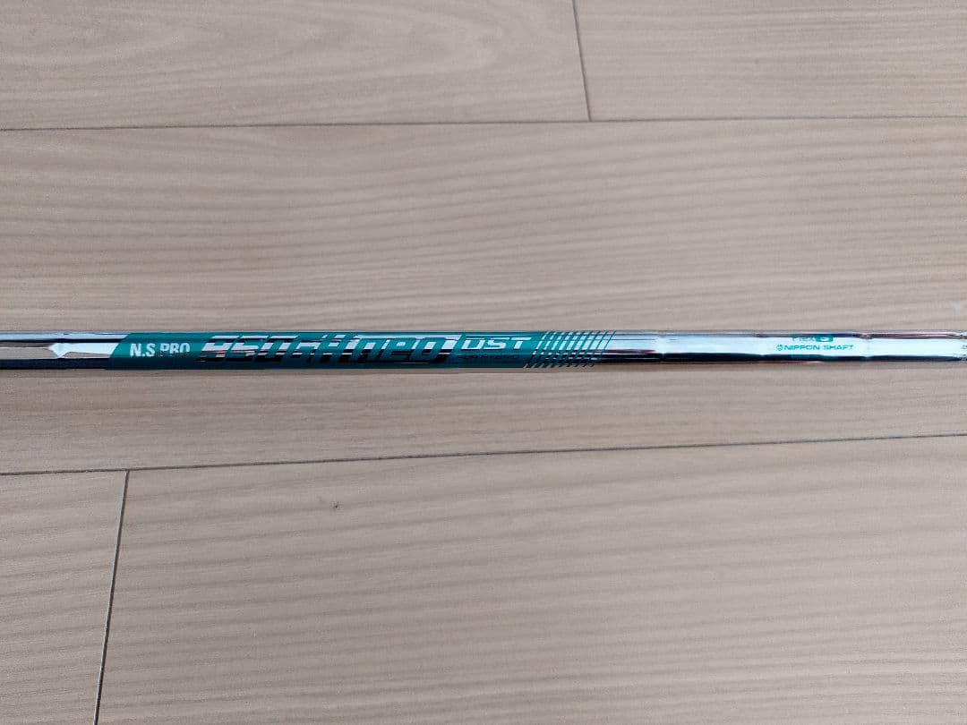スリクソンZX MkⅡ 4u 22°　ヘッドカバーあり、おまけシャフト付き
