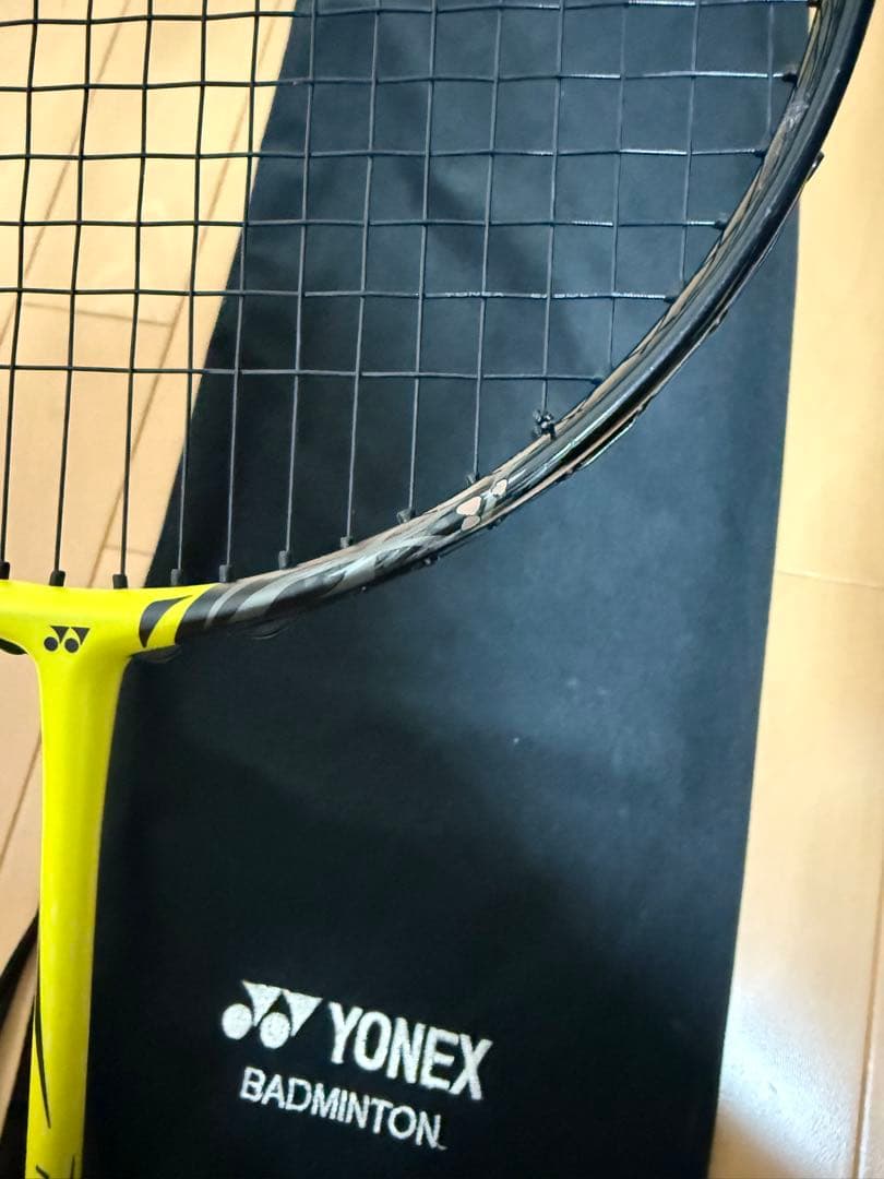 【美品】YONEX ナノフレア1000 GAME