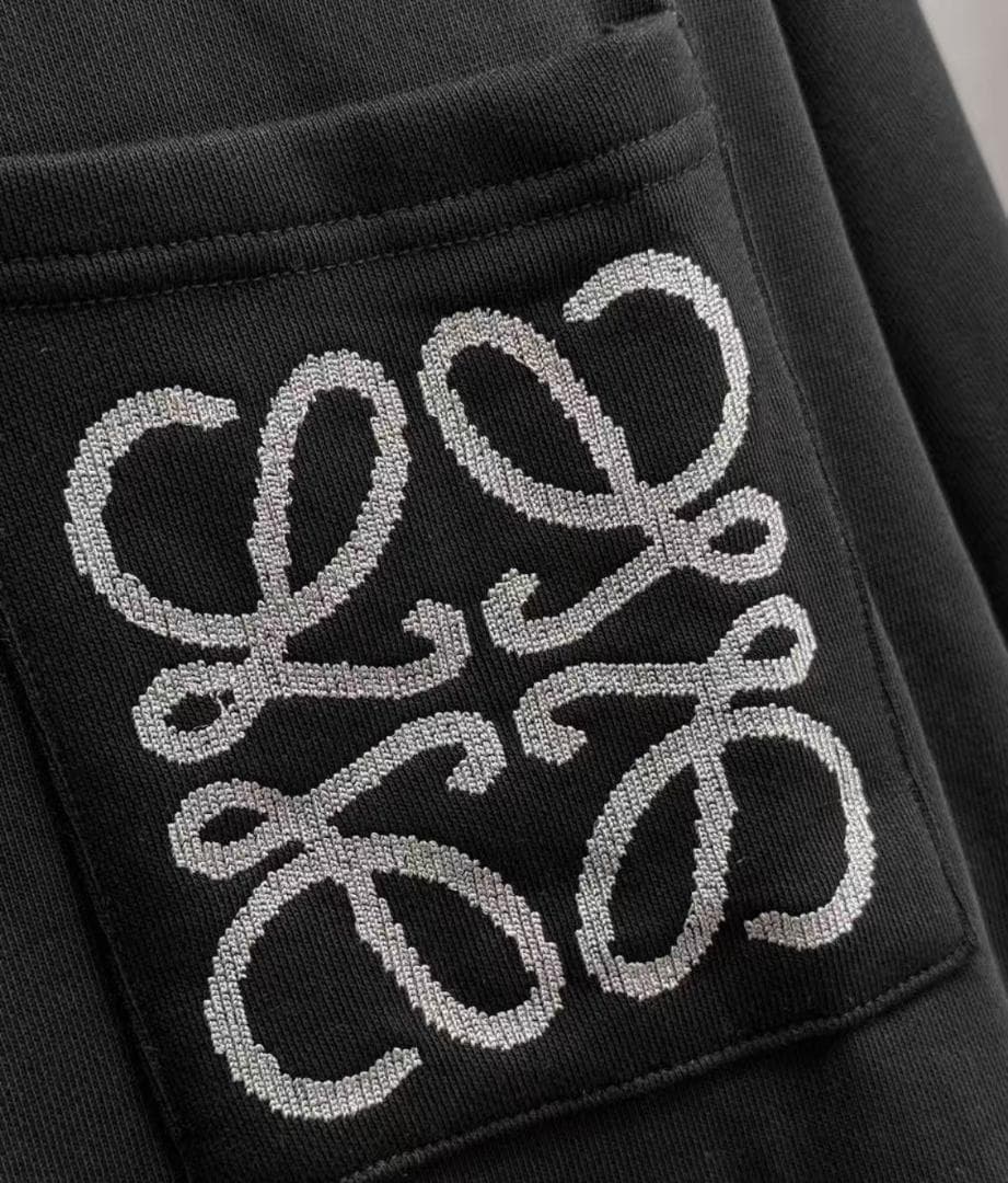 LOEWE（ロエベ）スウェットブラック　超美品