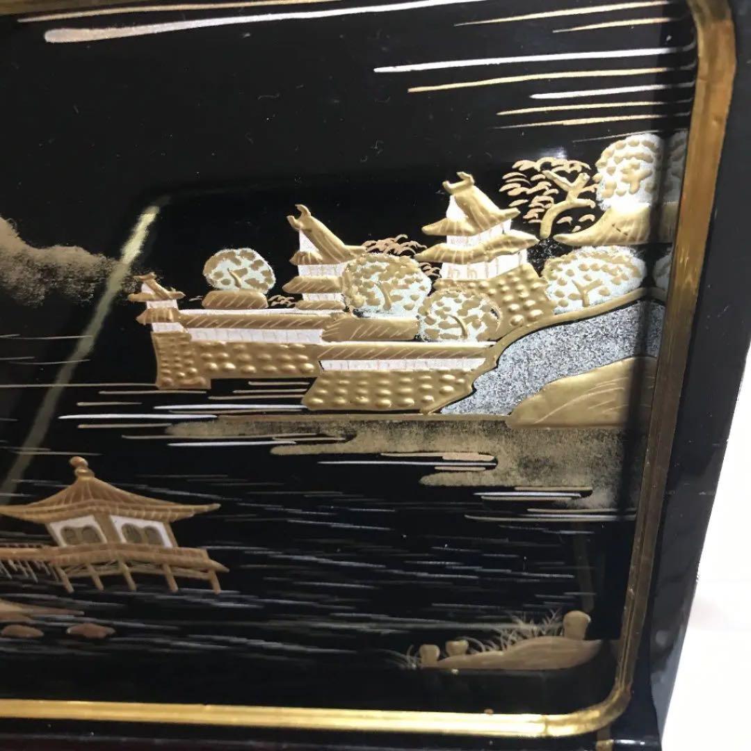 金莳絵の漆台