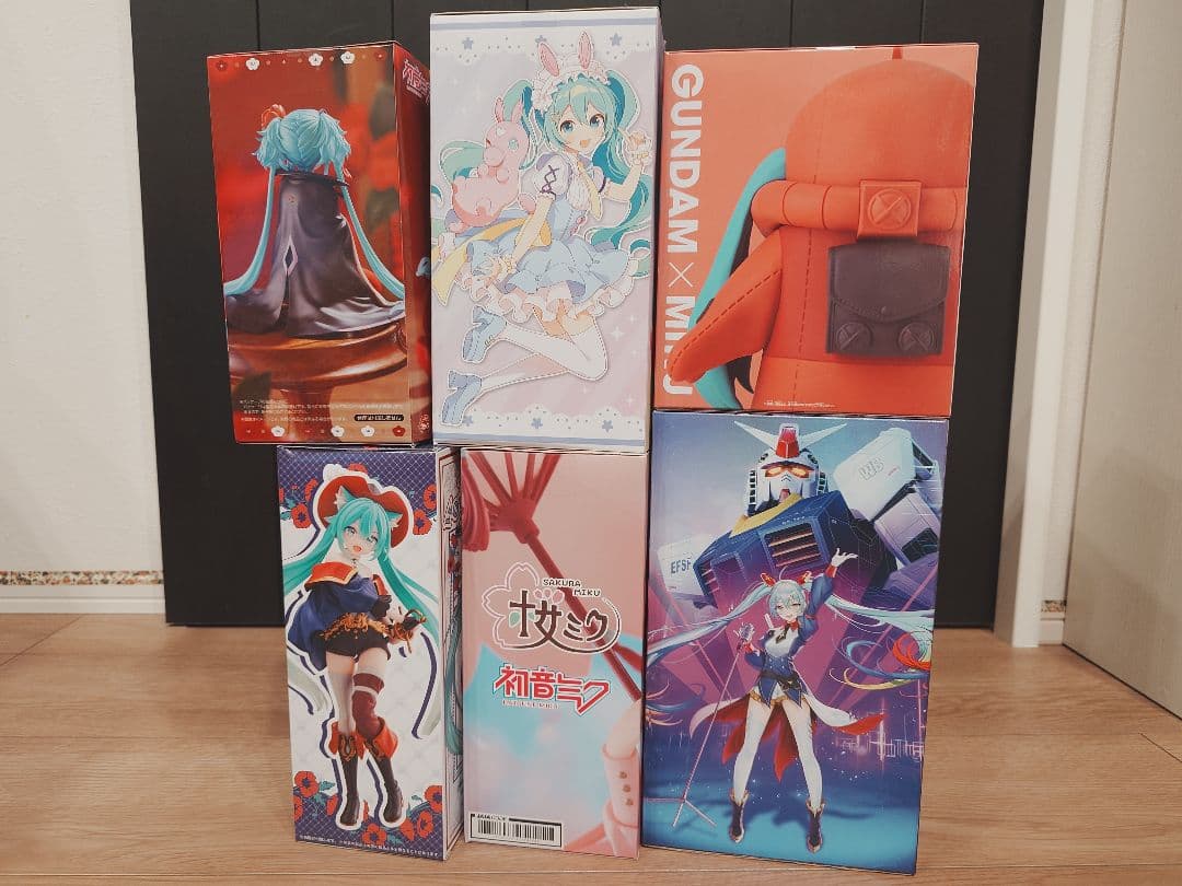 初音ミクフィギュア6体セット：シャアザクぐるみ、桜ミク、椿、EVO、猫、Rody