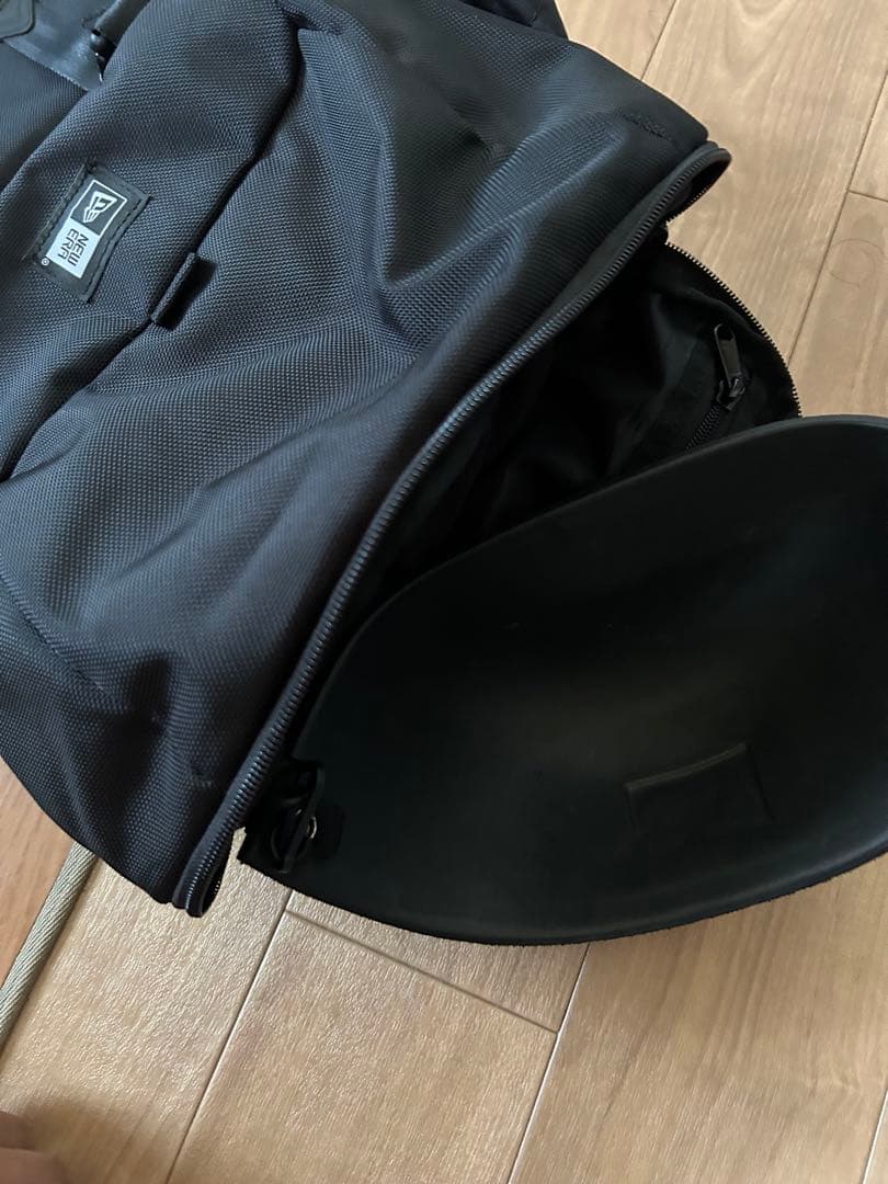 NEW ERA ブラックバックパック