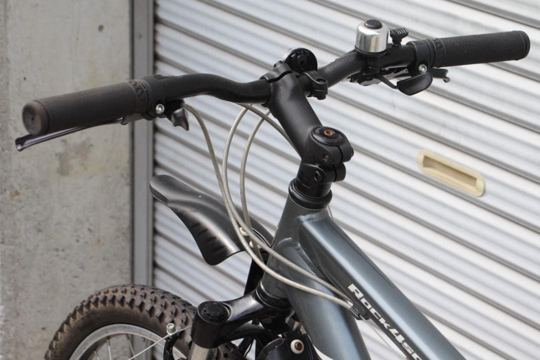 引き取り限定♪GIANT♪Rock4500♪状態良く綺麗な低走行MTB♪