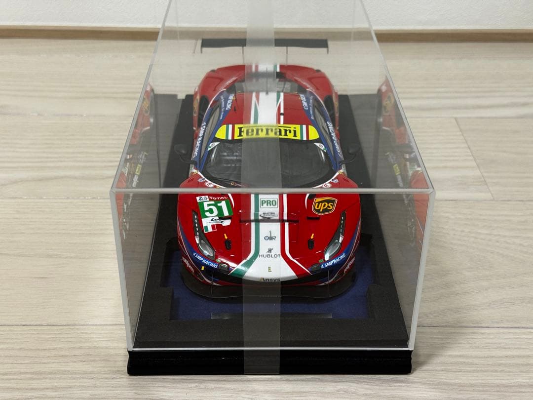 ルックスマート 1/18 フェラーリ 488 GTE FERRARI モデルカー