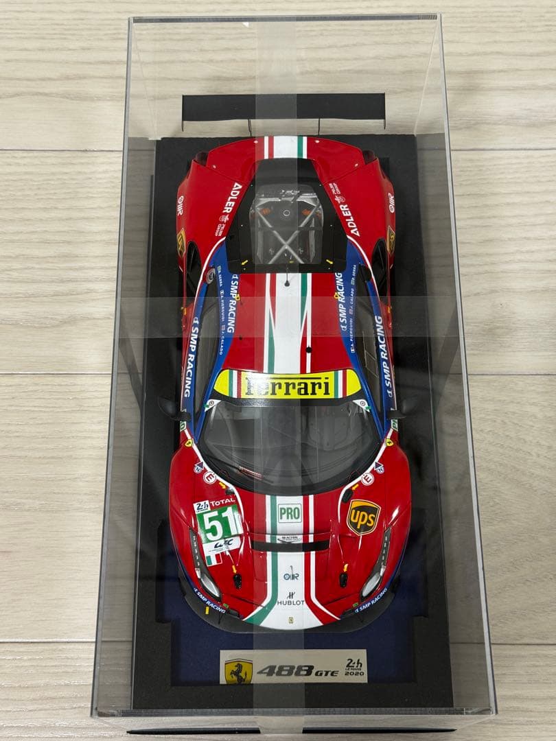 ルックスマート 1/18 フェラーリ 488 GTE FERRARI モデルカー