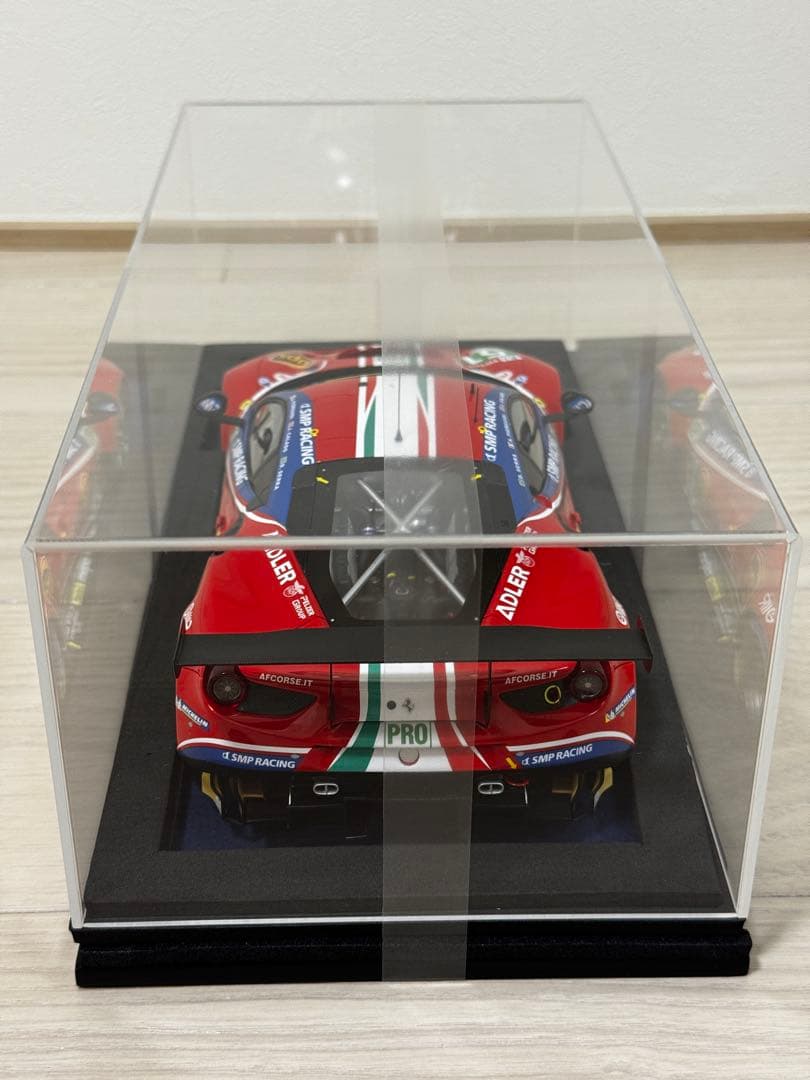 ルックスマート 1/18 フェラーリ 488 GTE FERRARI モデルカー