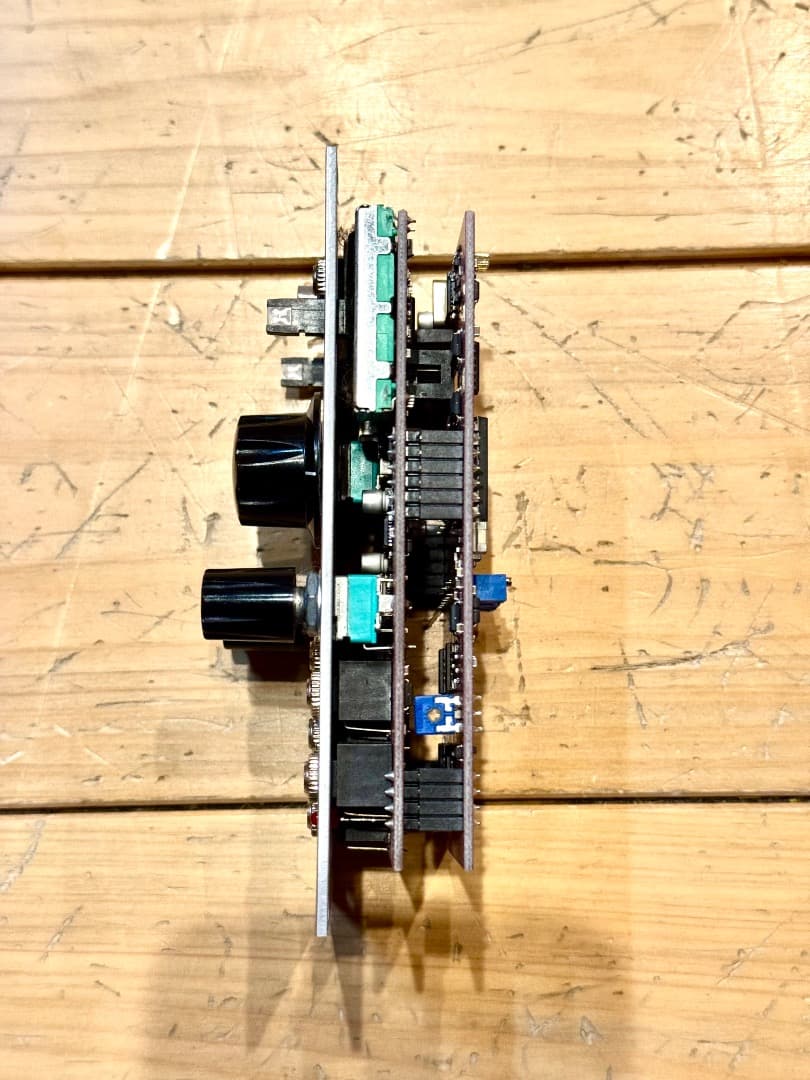 Xaoc Devices SARJEWO BBD アナログディレイ