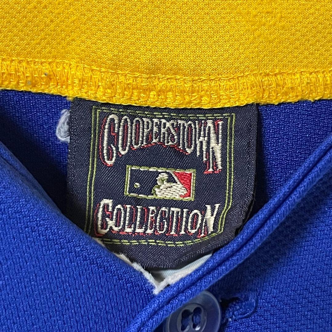 MLB　ミルウォーキー・ブルワーズ　ライアン・ブラウン　ユニフォーム　背番号8
