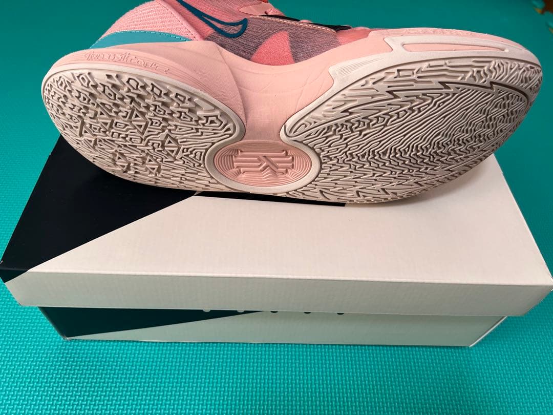 Nike Kyrie LOW 5EP サイズ28センチ