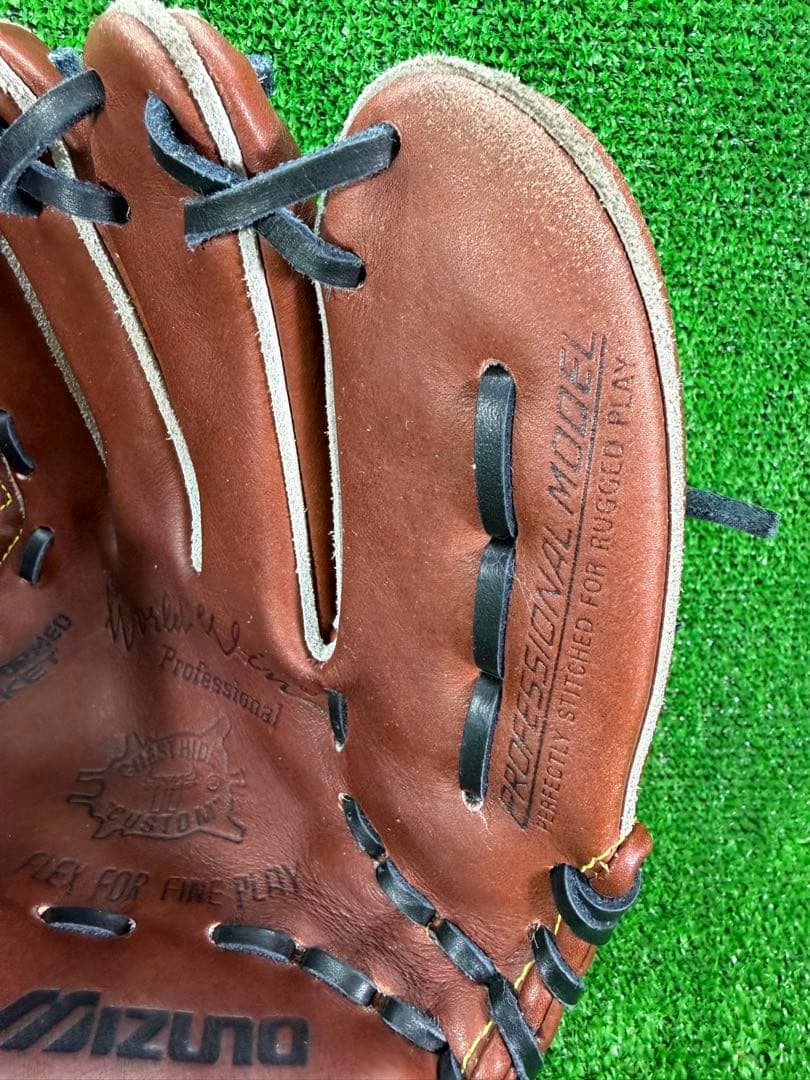 日本製　復刻　ミズノ　硬式　投手　ワールドウィンプロフェッショナル